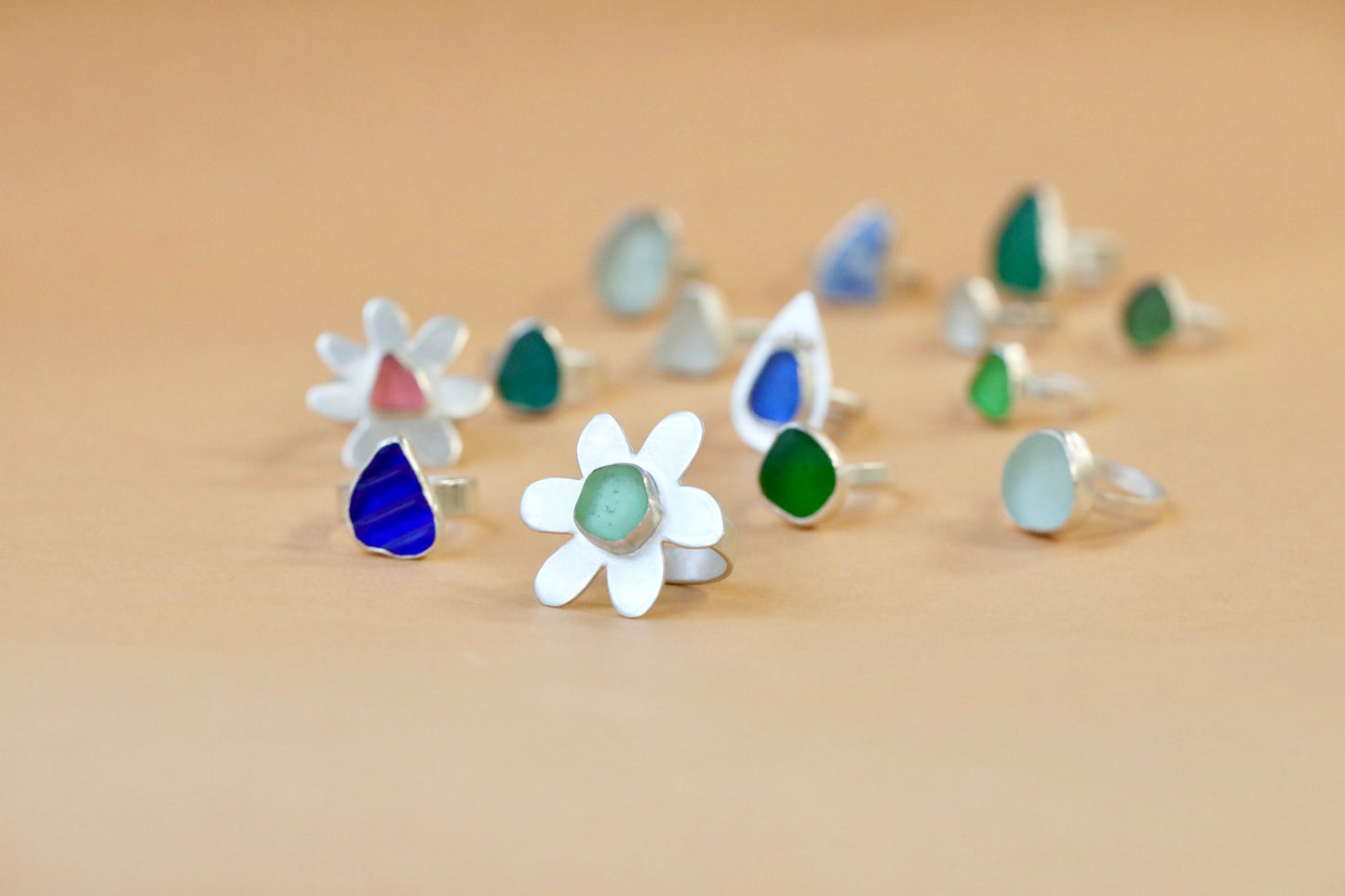 MULL Mint green flower & silver ring - P