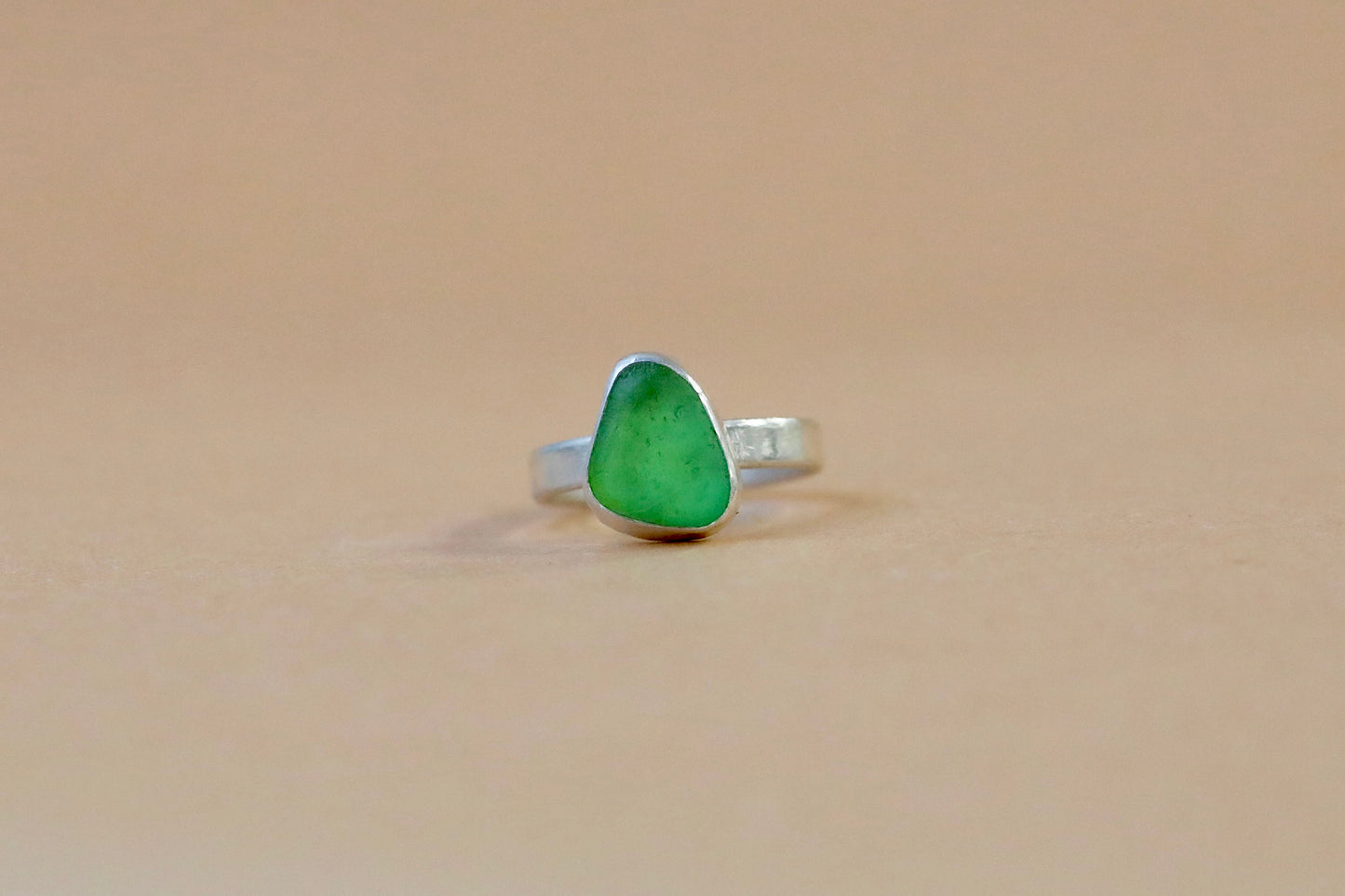 MULL Bright green & silver ring - L