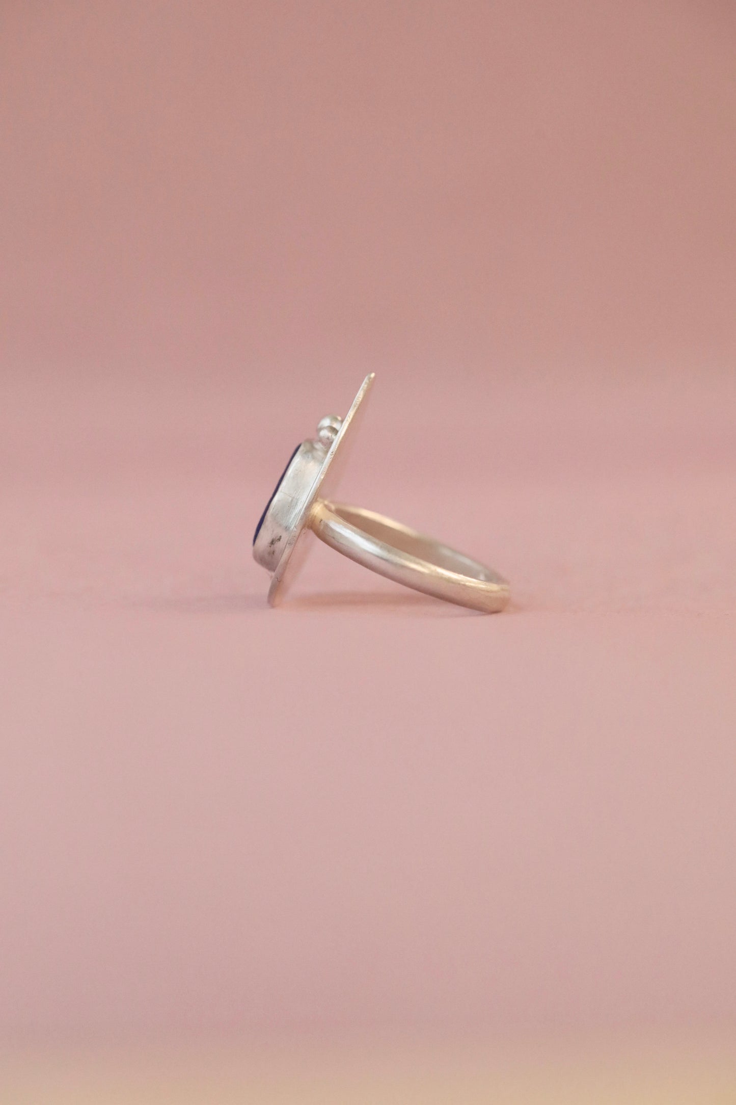 MULL Tear detail cornflower & silver ring - M