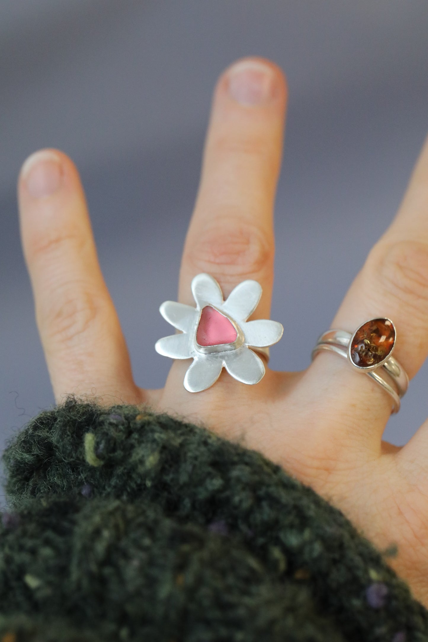 MULL Pink flower & silver ring - O