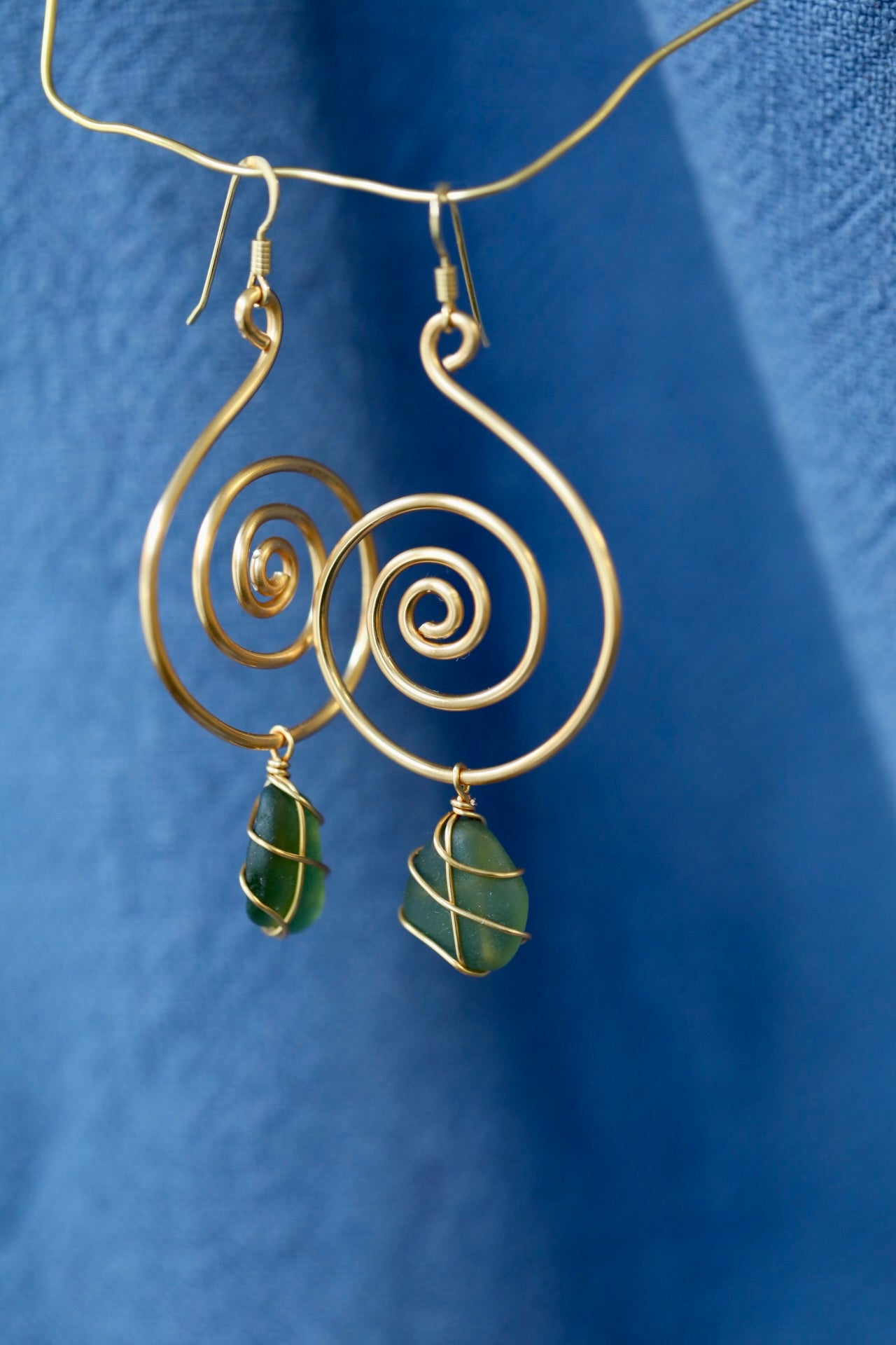 Bex Swirl Earrings in Gold Plated & Dark Green