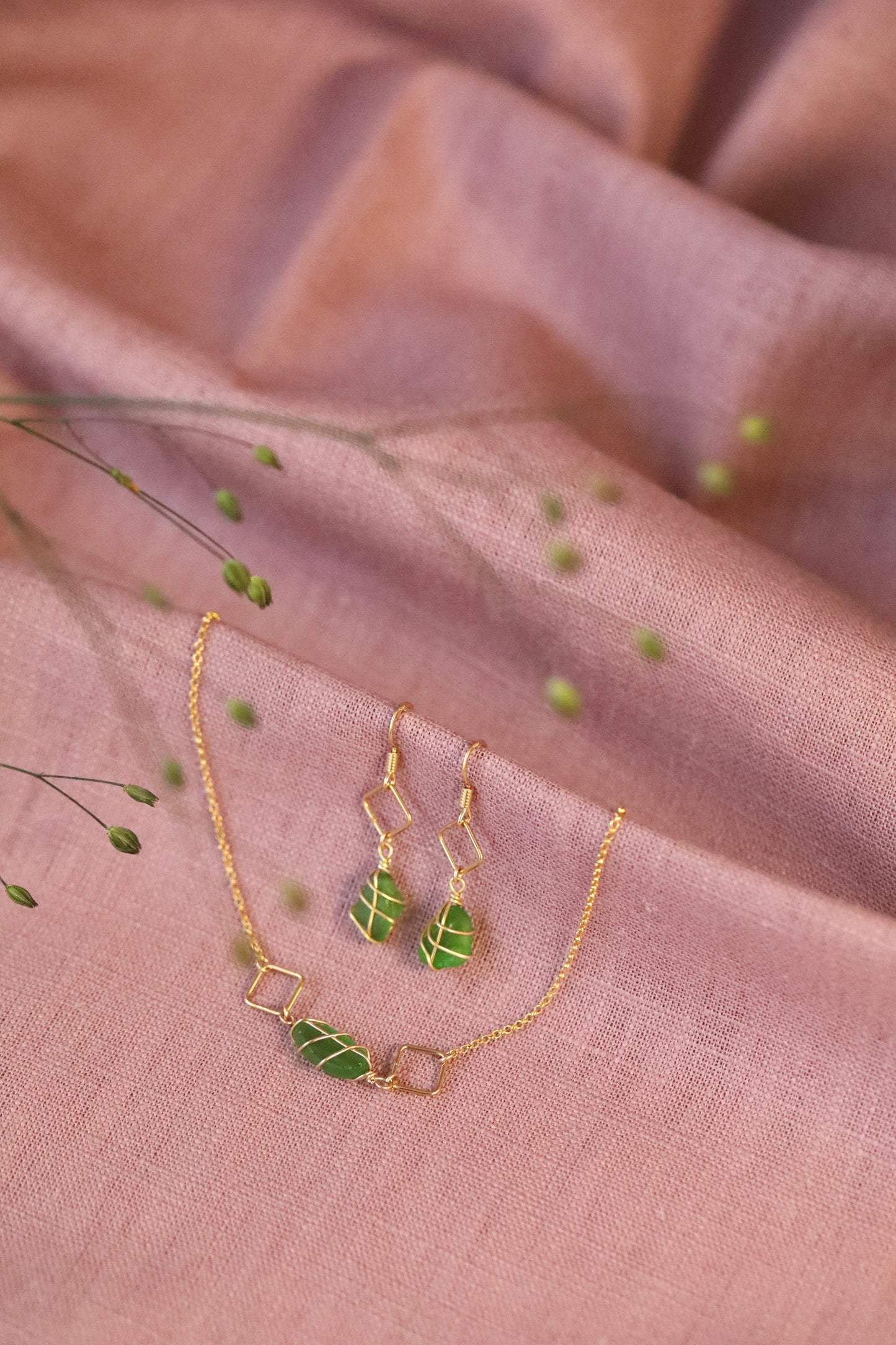 Xanthe Necklace in Gold Vermeil & Bright Green