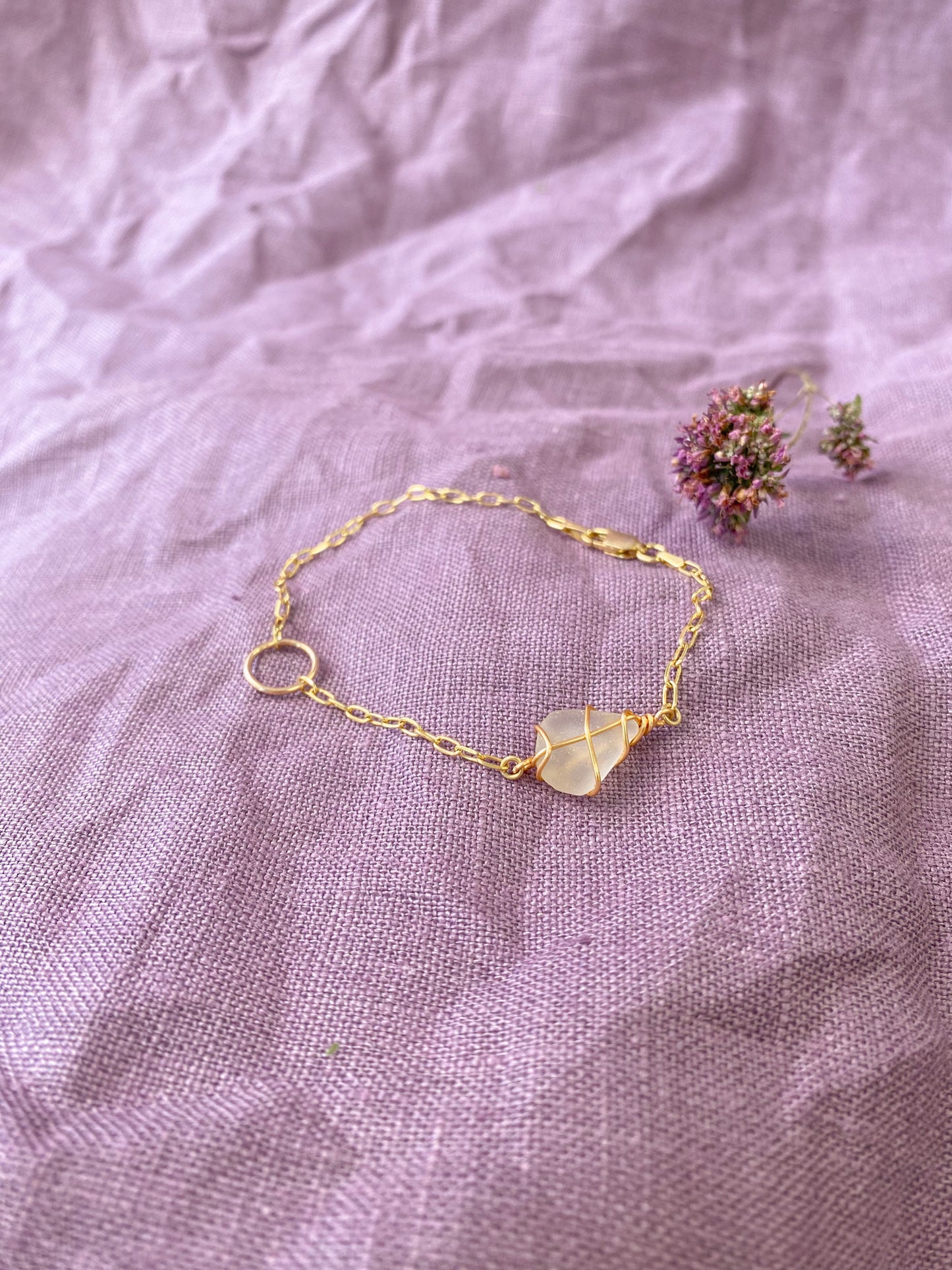 Eilidh Bracelet in Gold & White