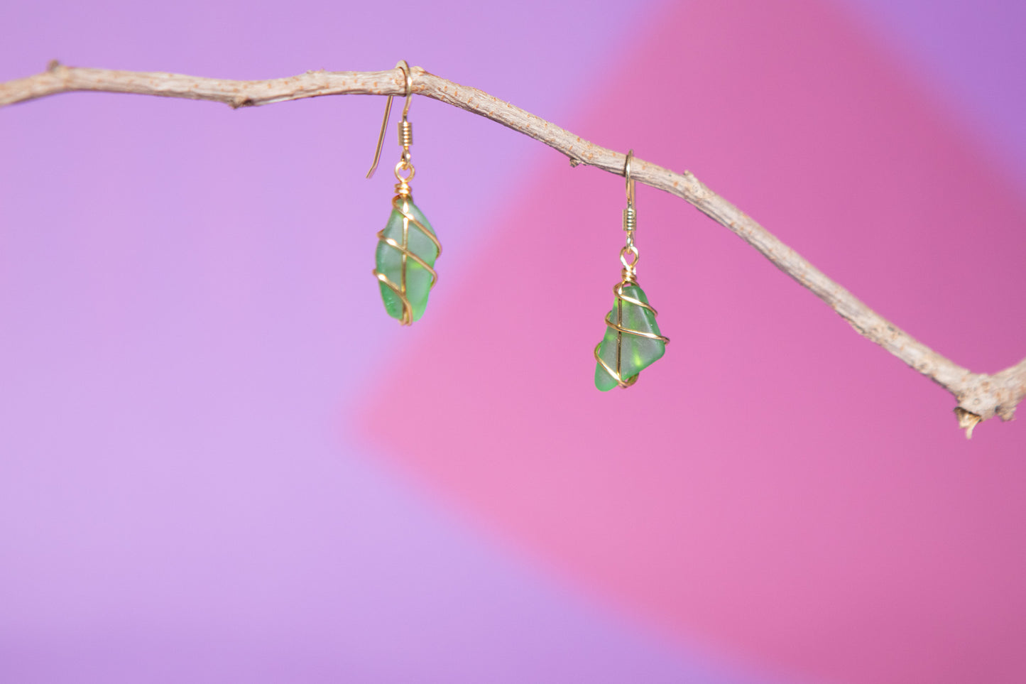 Classic gold earrings - Bright Green