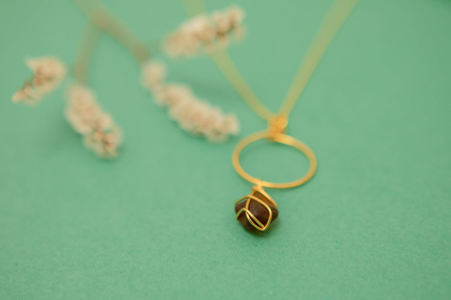 Lillie Hoop Necklace in Gold & Amber