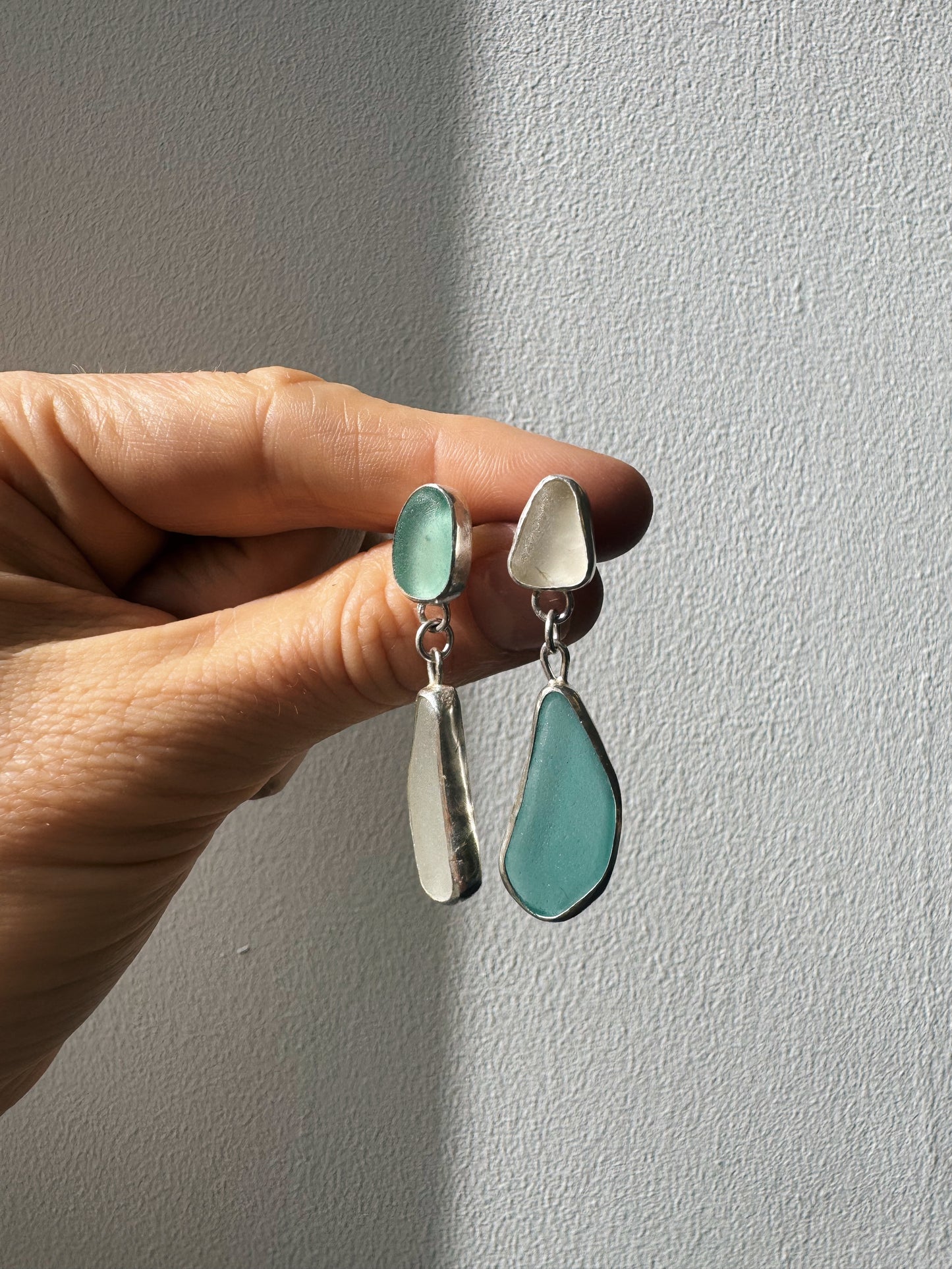 KINTYRE Mismatch silver signet earrings