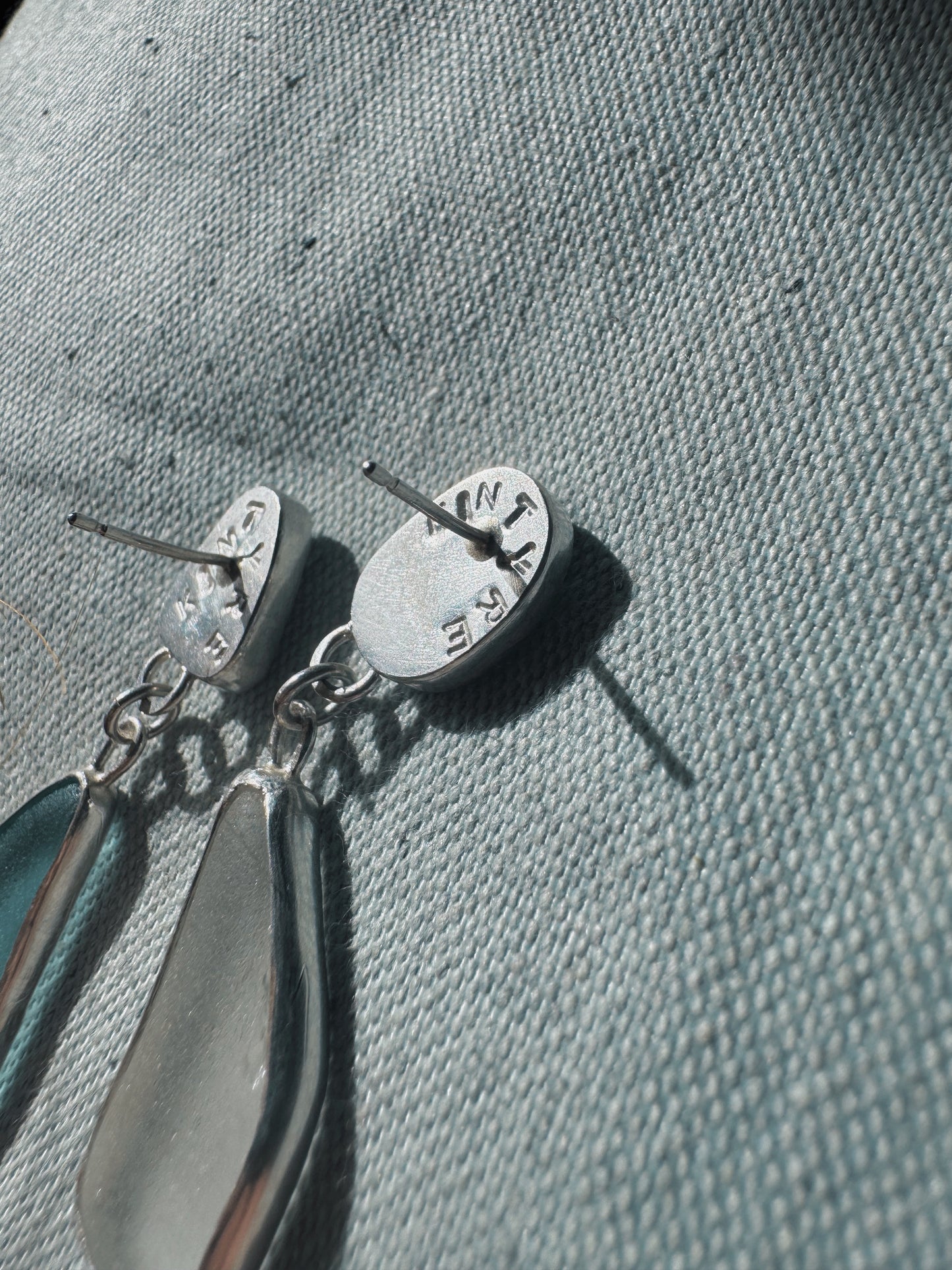 KINTYRE Mismatch silver signet earrings