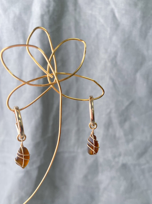 Leone Hoops in Gold Filled & Amber