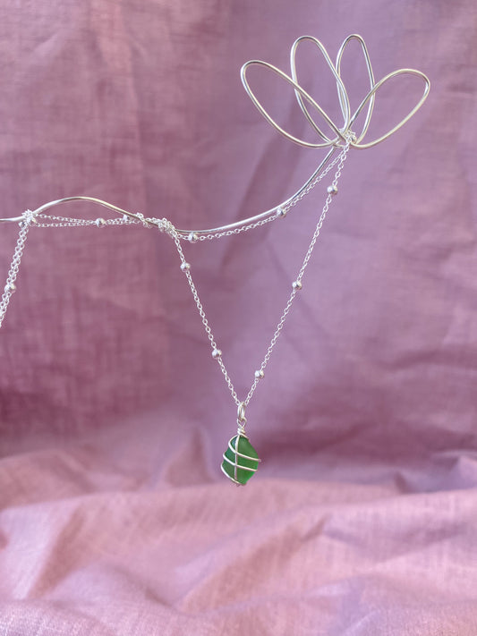 Eleanor Necklace in Silver & Bright Green