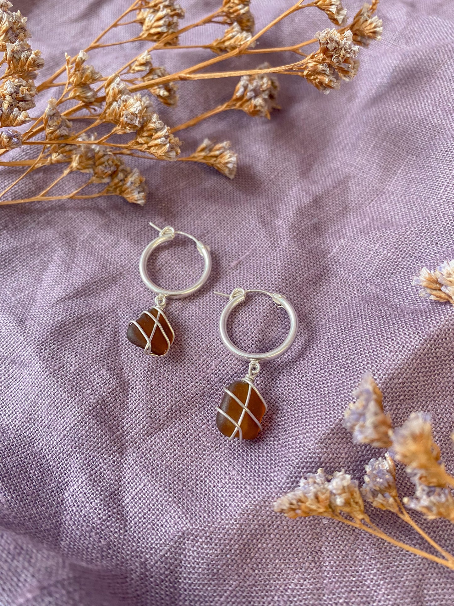 Leone Hoops in Sterling Silver & Amber