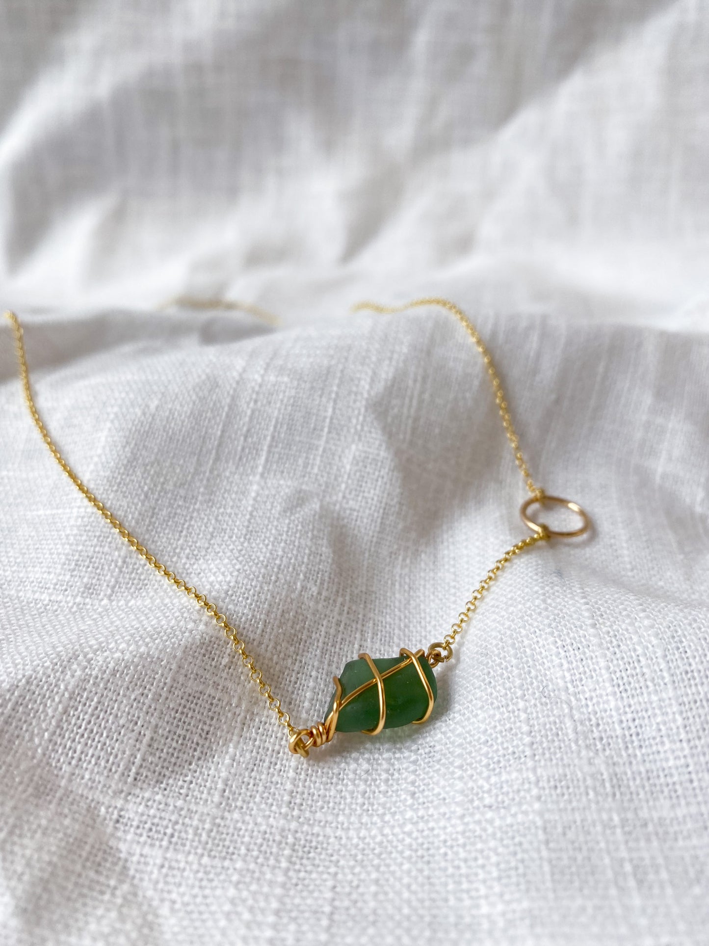 Eilidh Necklace in Gold & Dark Green