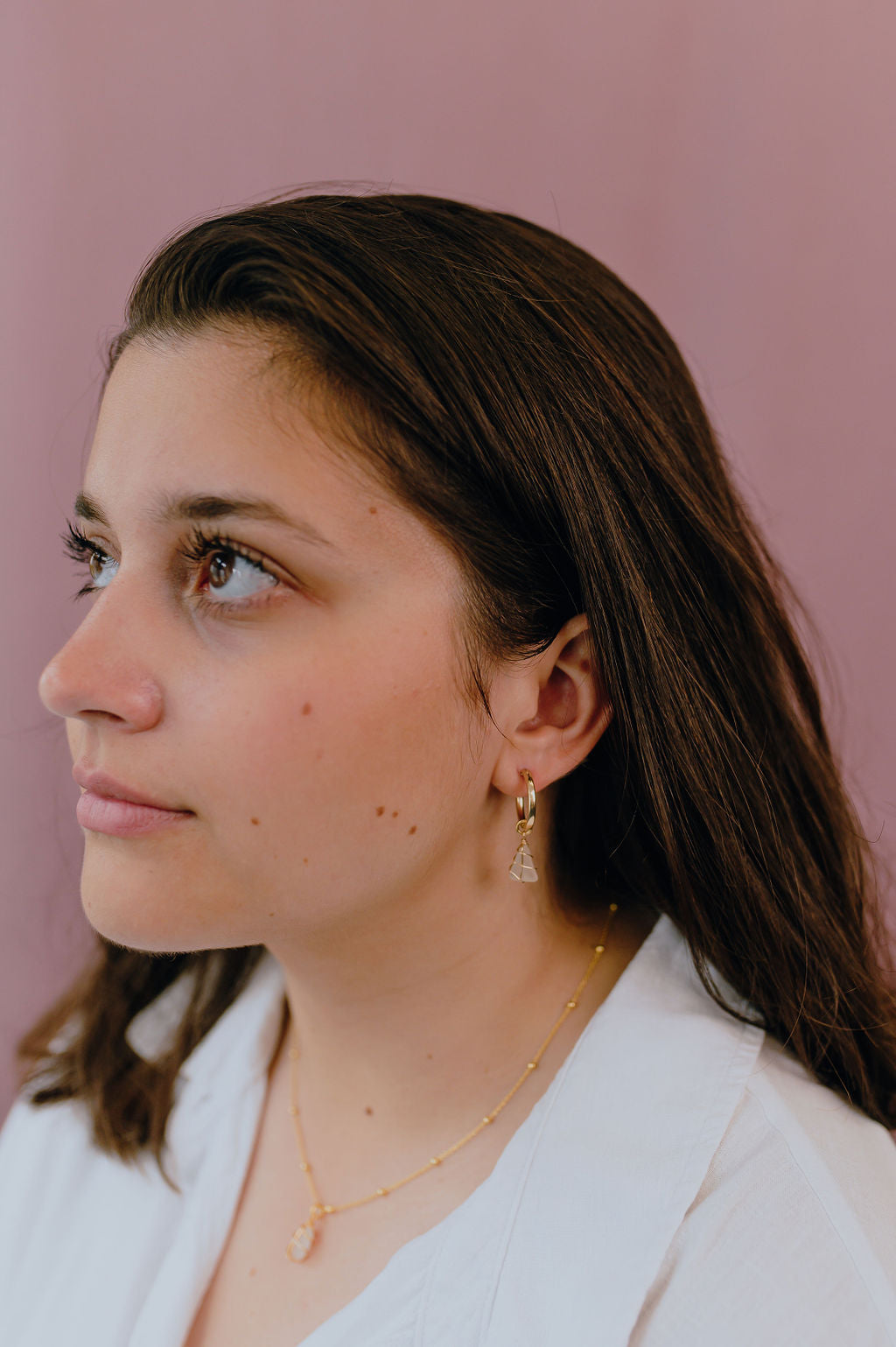 Leone Hoops in Gold Filled & White