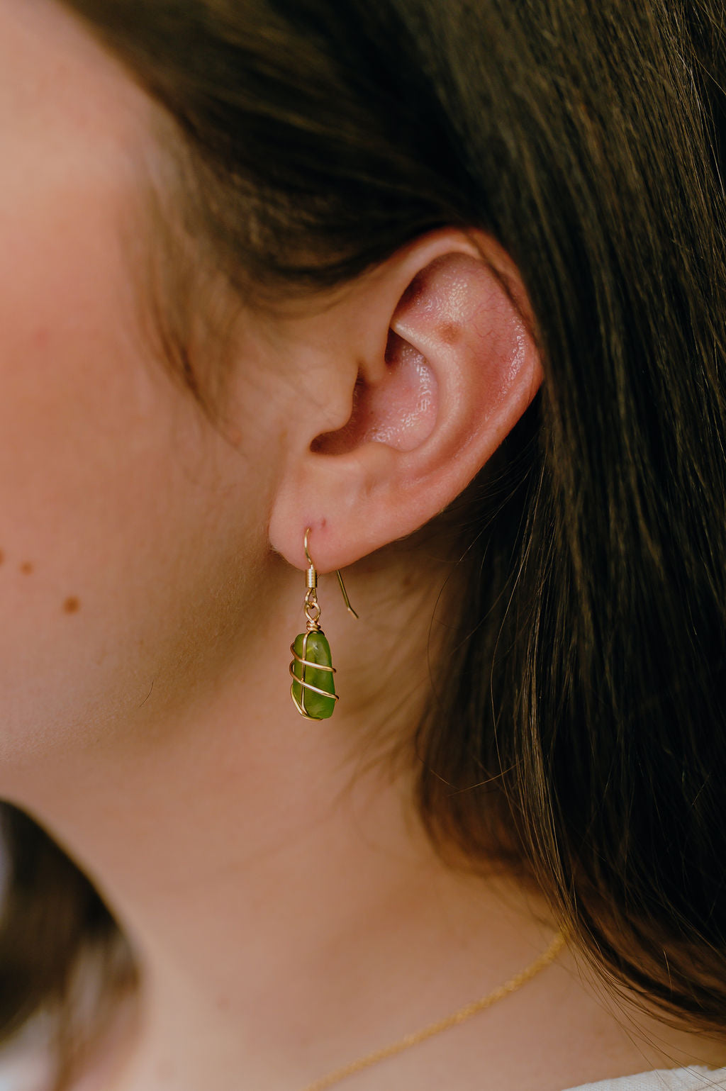 Classic gold earrings - Bright Green