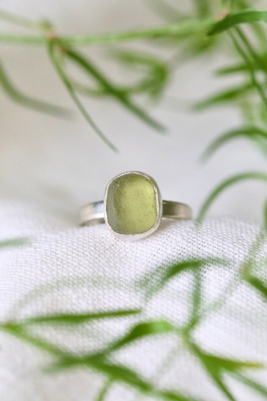 SKYE Lime green & silver ring - size P 1/2