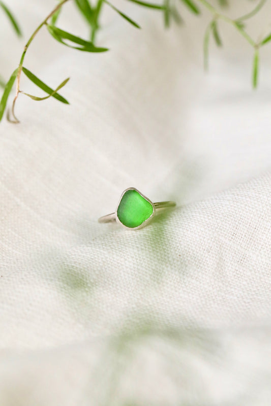 SKYE Bright green & silver stacking ring - size N