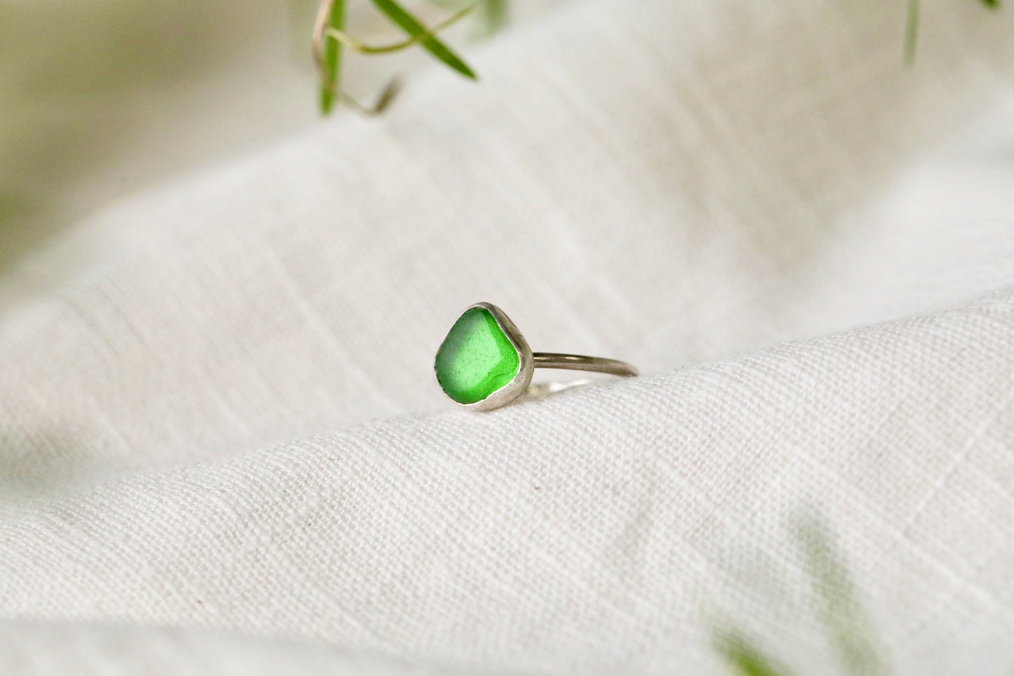 SKYE Bright green & silver stacking ring - size N