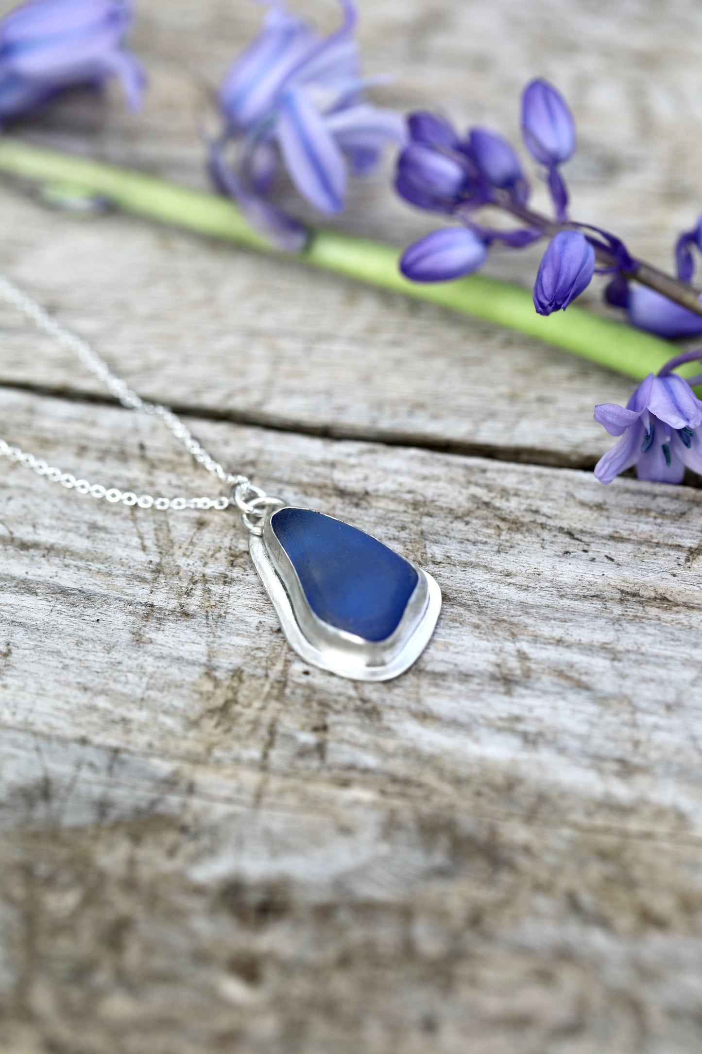 ARRAN Cornflower blue silver signet necklace