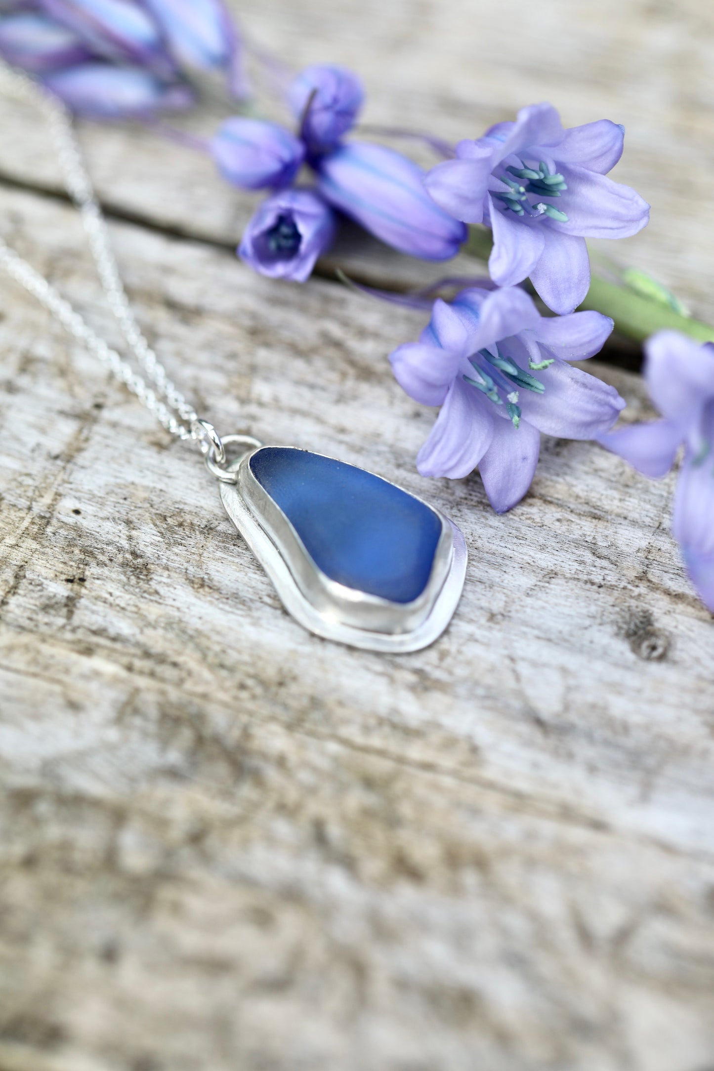 ARRAN Cornflower blue silver signet necklace