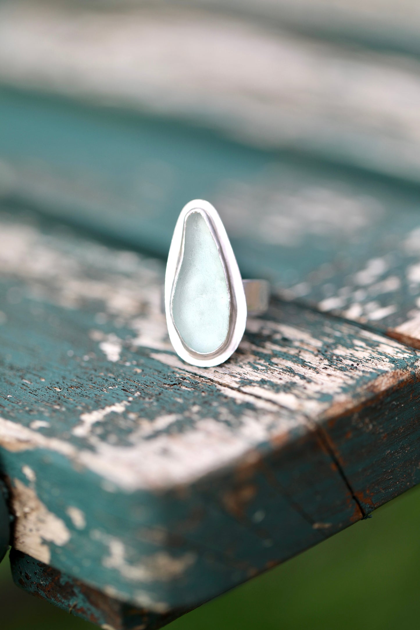 ARRAN Light blue bordered silver ring - size L