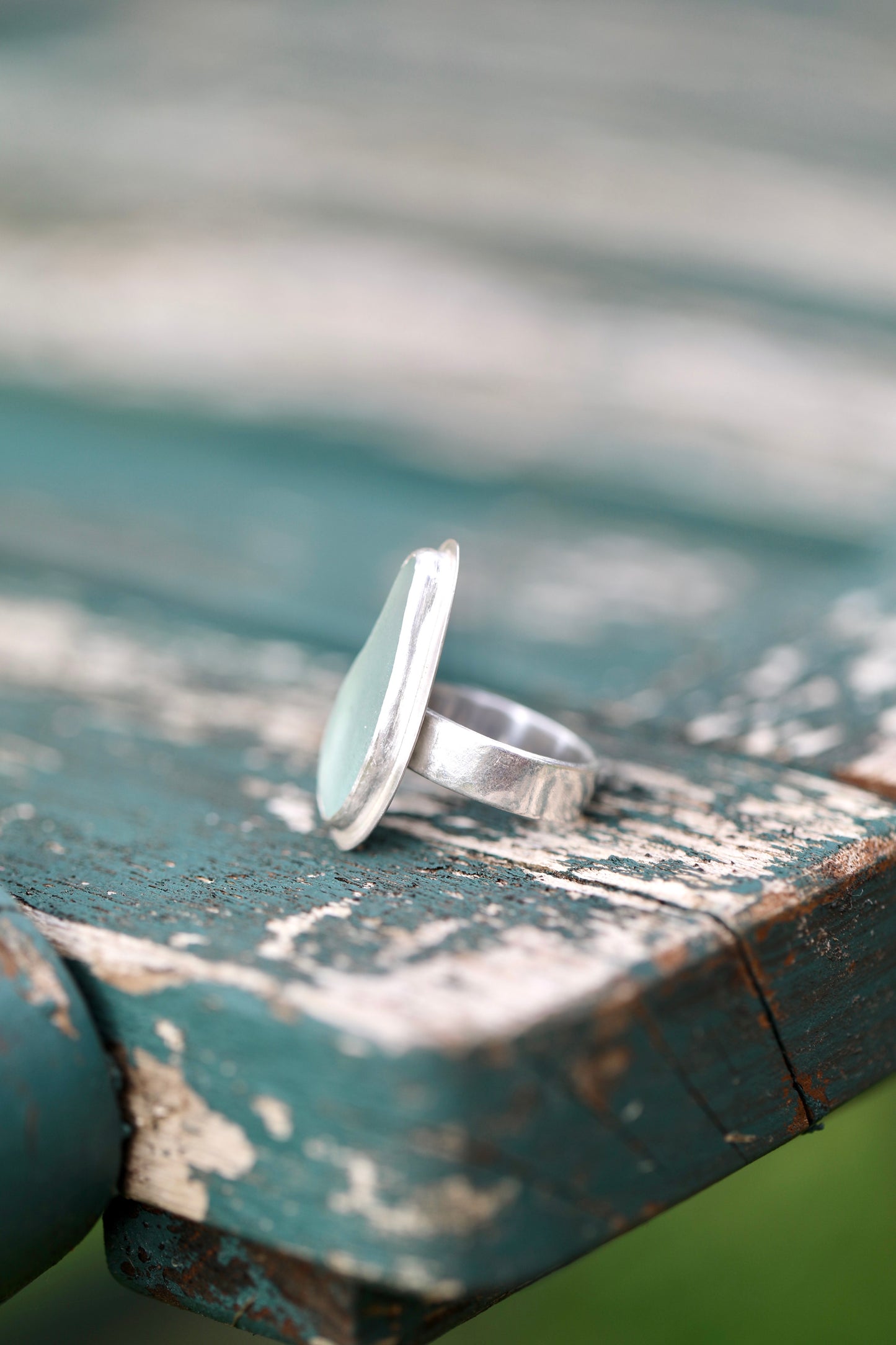 ARRAN Light blue bordered silver ring - size L