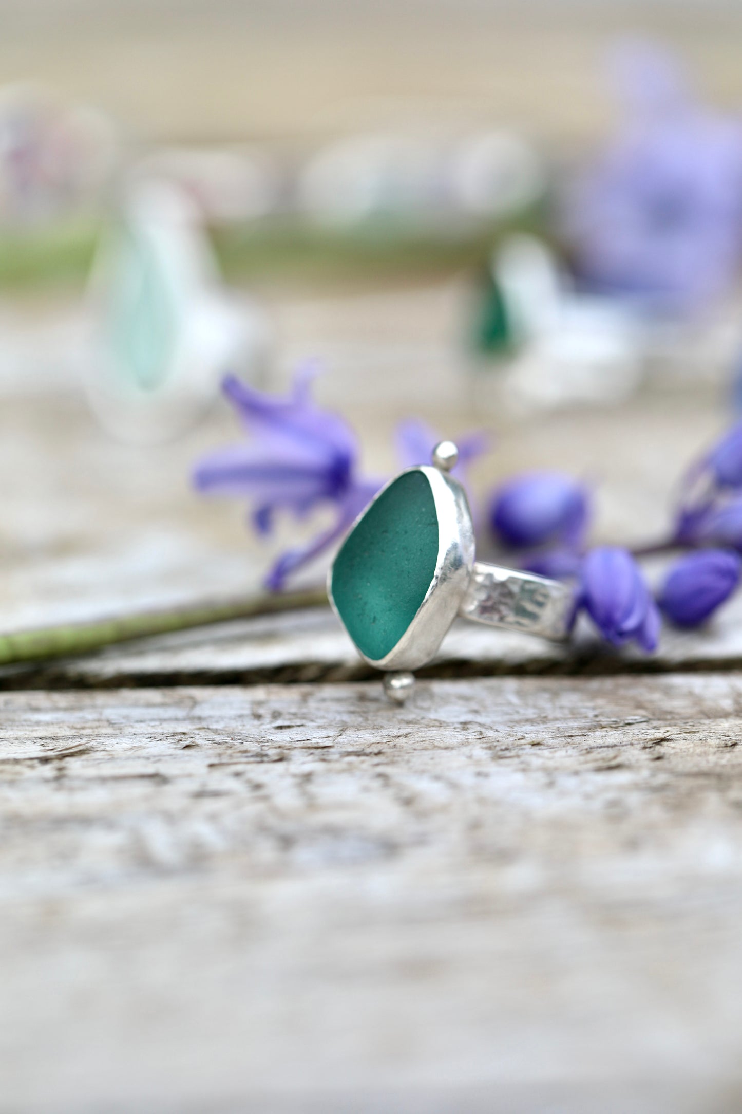 ARRAN Teal hammered silver ring - size O