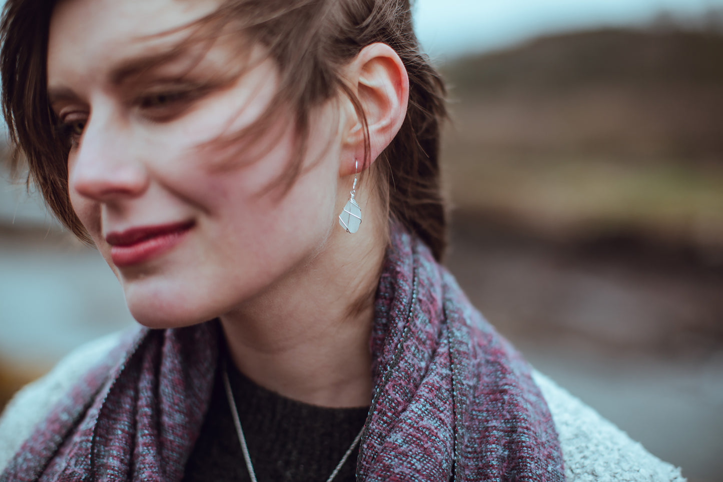 Classic silver earrings - Frosted White