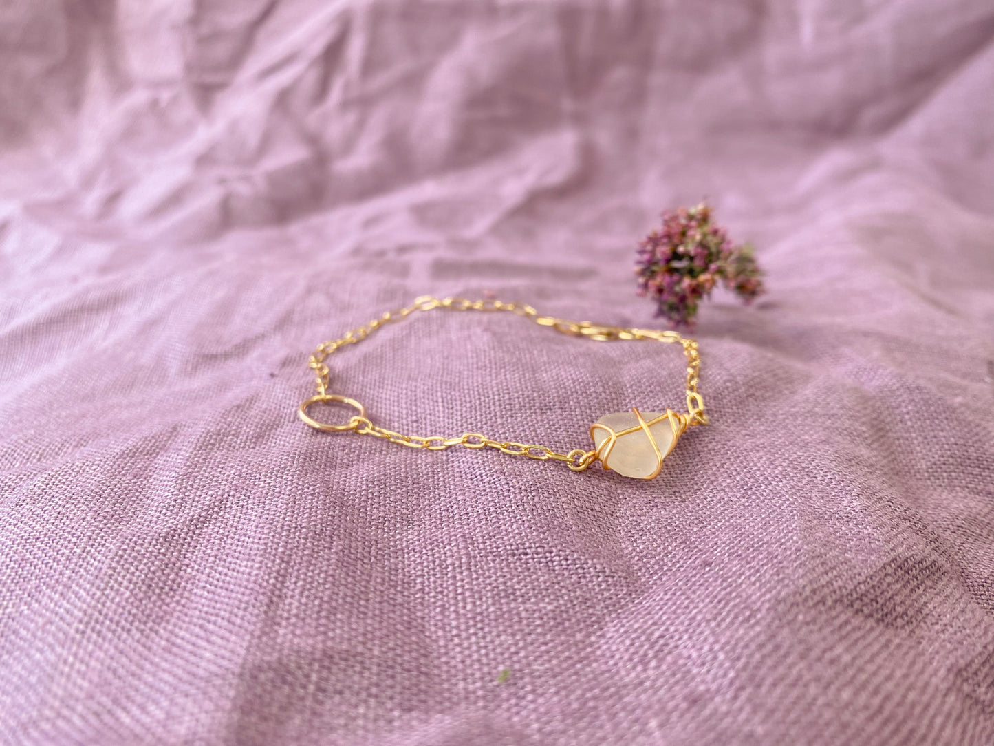 Eilidh Bracelet in Gold & White