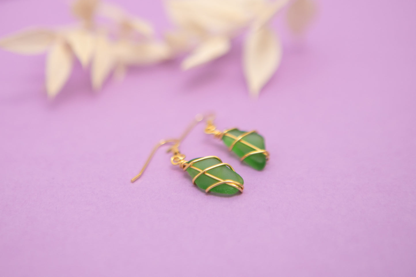 Classic gold earrings - Bright Green