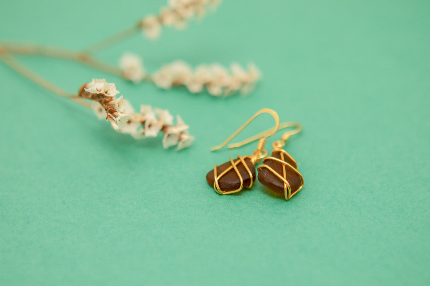 Classic gold earrings - Brown