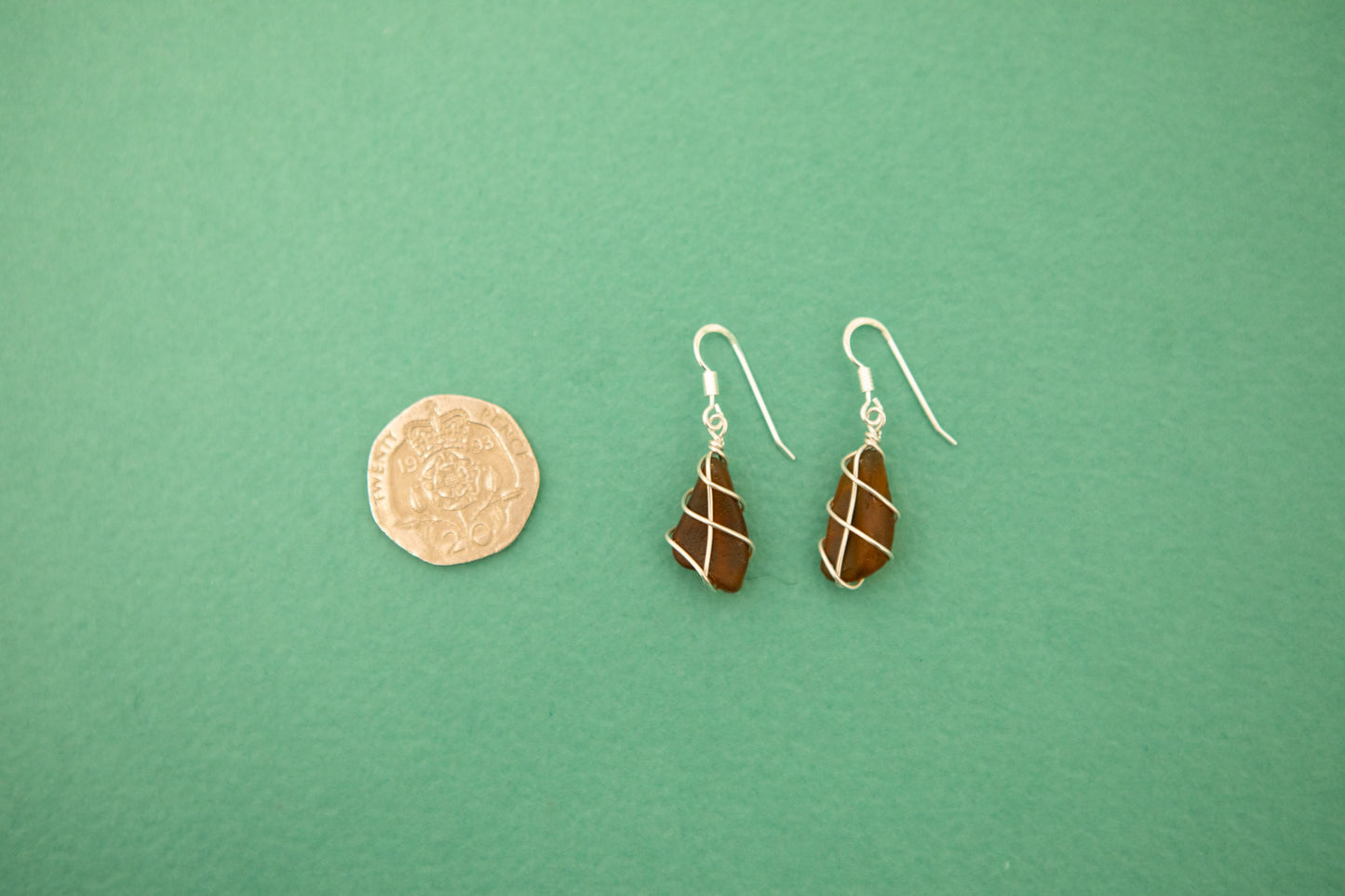 Classic silver earrings - Brown