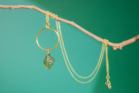 Lillie Hoop Necklace in Gold & Dark Green