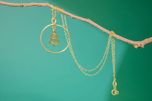 Jennie Hoop Necklace in Gold & Dark Green