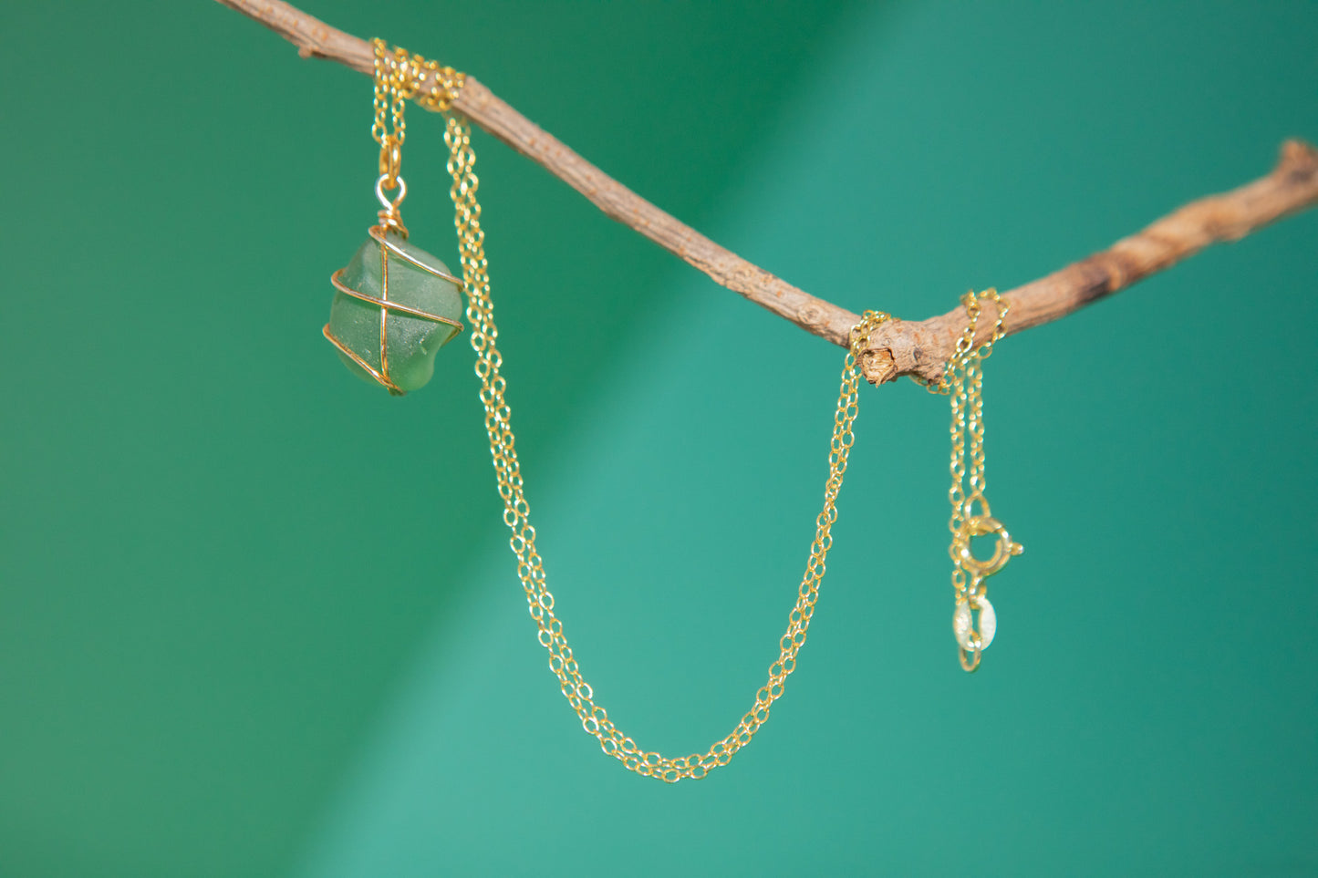 Classic Gold Necklace - Dark Green